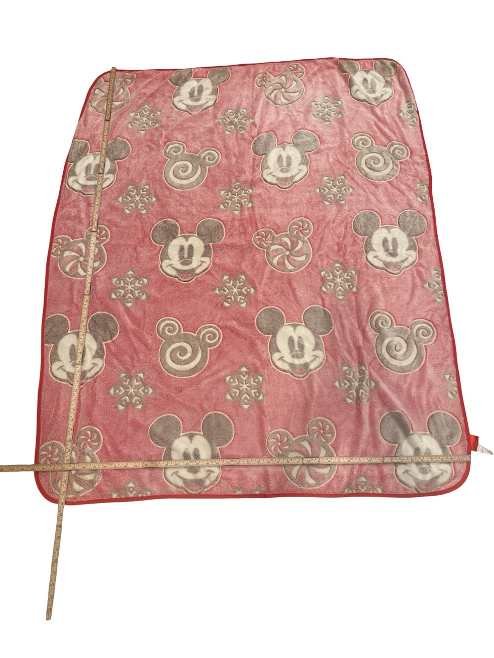 Disney Hot Topic Mickey Mouse Pink Holiday Plush Throw Blanket Retro Coquette